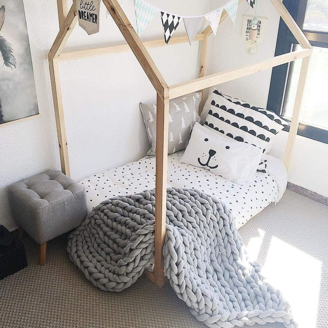 Cotton yarn for arm knitting - Vegan braid yarn to make hand knit blanket - Giant Super chunky cotton yarn - machine washable - FuzzyRoom