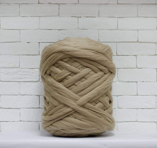 Merino Wool, Super Chunky Yarn - color from NATUREL - FuzzyRoom