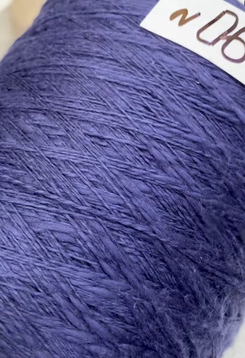 Premium 100% Cotton Flamme Slub Yarn cone in lilac – soft textured Italian cotton for summer knitting and crochet projects