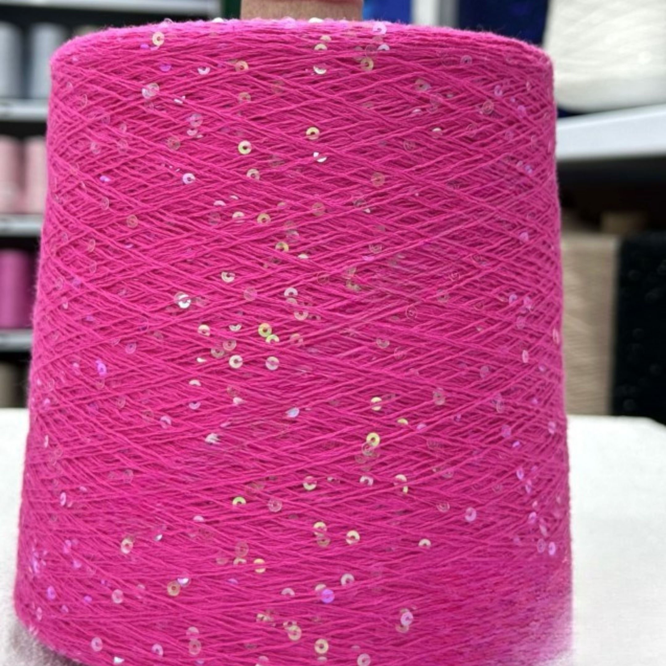 Fuchsia with hologram premium sequins 3mm Italian for knitting