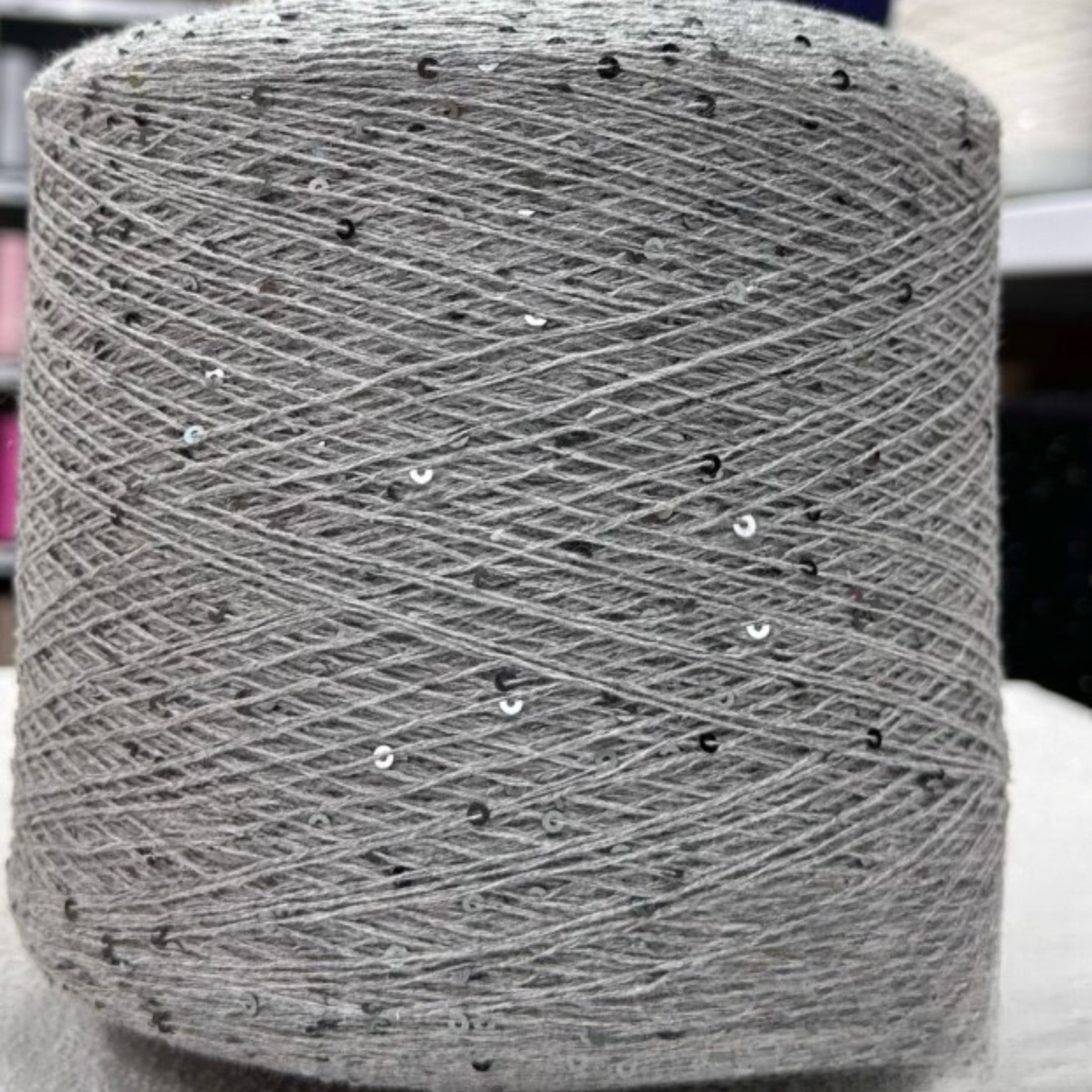 Sequin 3mm APM 2106