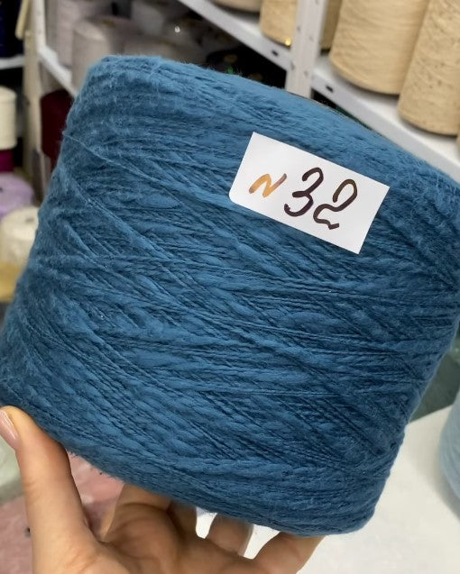Premium [Цвет] Flamme Slub Cotton Yarn cone with navy n32 – soft textured Italian cotton for summer knitting and crochet projects