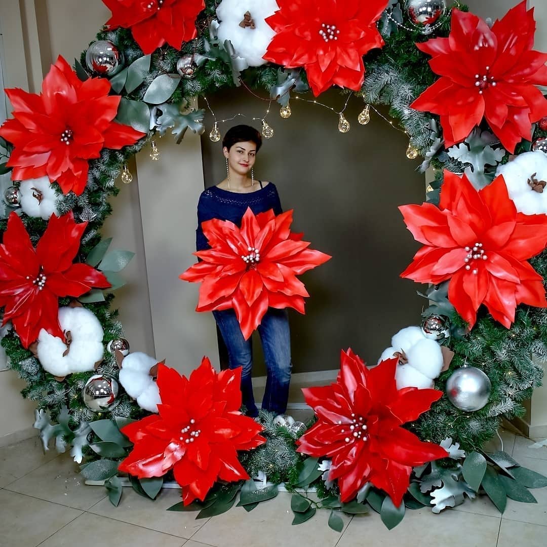 Giant Red Poinsettia Wreath with Lights 2.3m