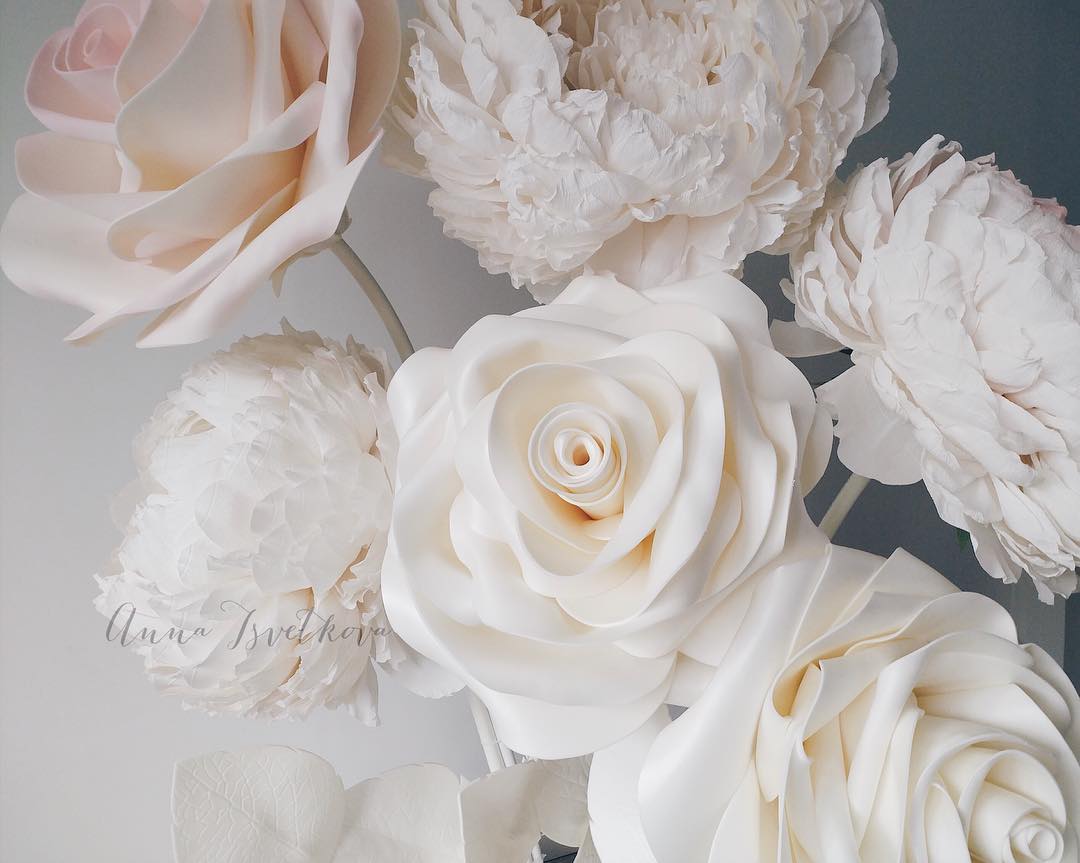 Large paper flowers Roses and Peon (Composition 18 flowers) Eva Boctor