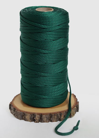 Macrame polyester cord for crochet bags, baskets, carpets and so on