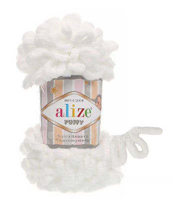 White bath pouf with 'alize' branding on a white background