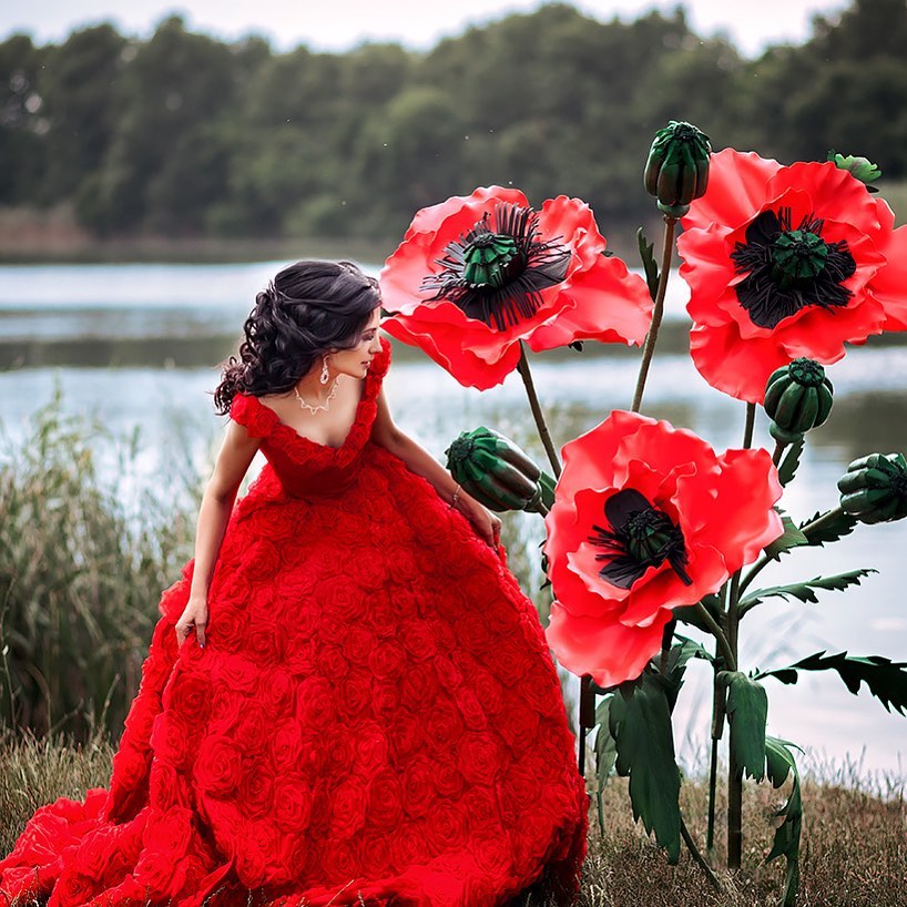 Large Paper Flowers 