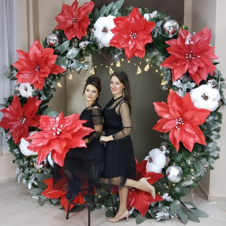 Giant Red Poinsettia Wreath with Lights 2.3m