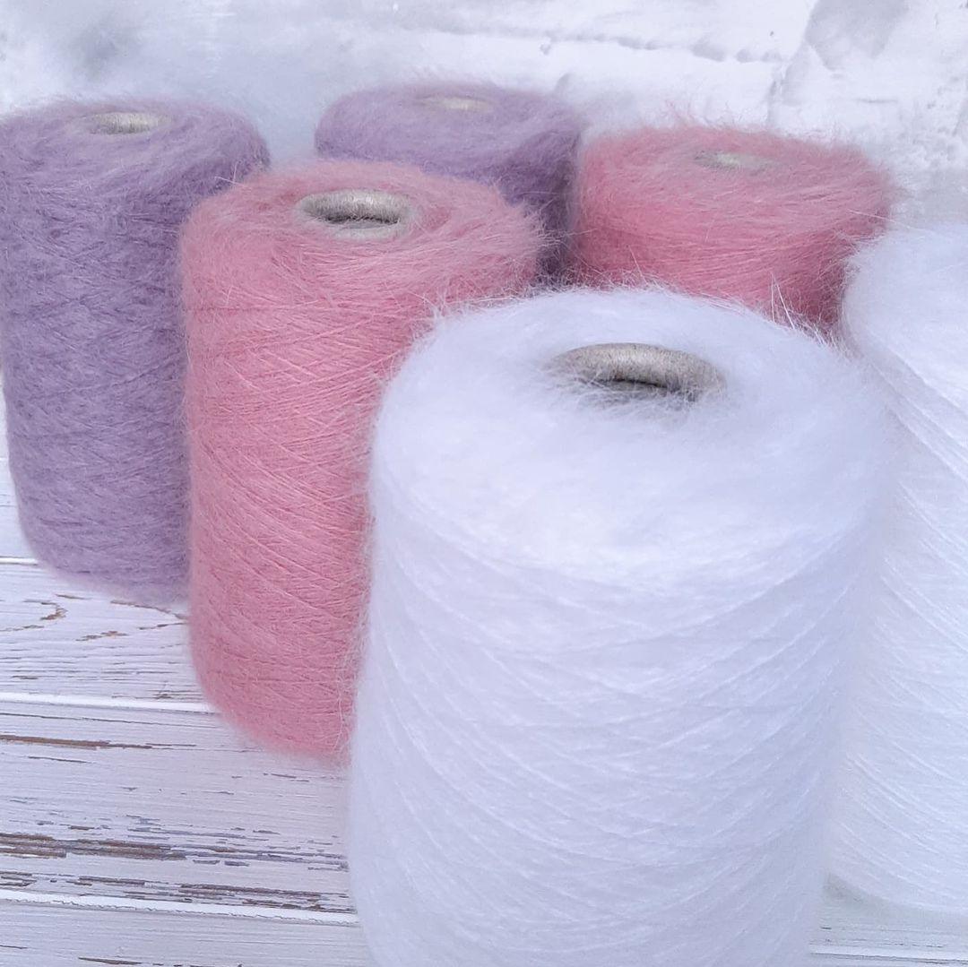 Angora yarn - 80/20% Angora yarn & Polyamide yarn, Italian Yarn, Yarn on Cone. per 100 gr