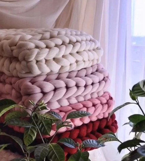 Wide shot bordeaux small giant knit blanket