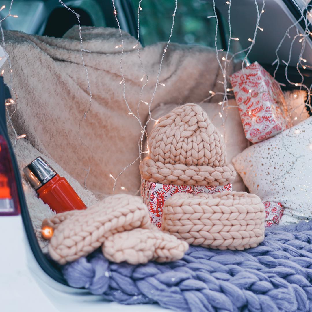 Chunky Yarn MWG 2006 ALMOND