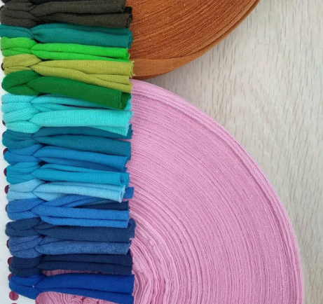 T-shirt yarn rolls - color 0048