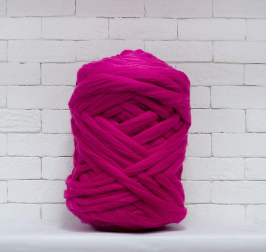 Arm Knitting Merino Wool, Chunky Yarn,Super Chunky wool,Jumbo Yarn - color from FUCHSIA - FuzzyRoom