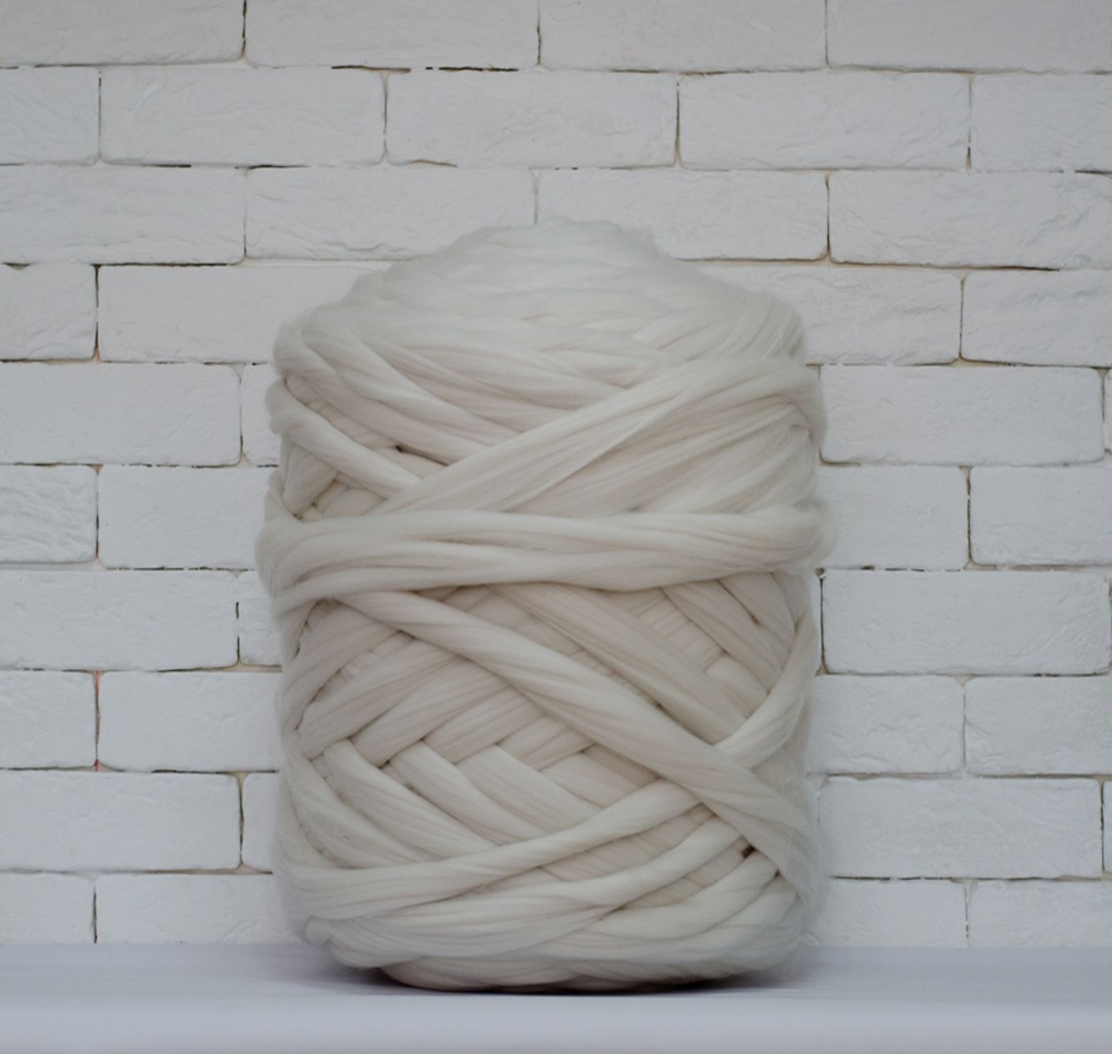 Merino Wool, Super Chunky Yarn  - color from PEARL - FuzzyRoom