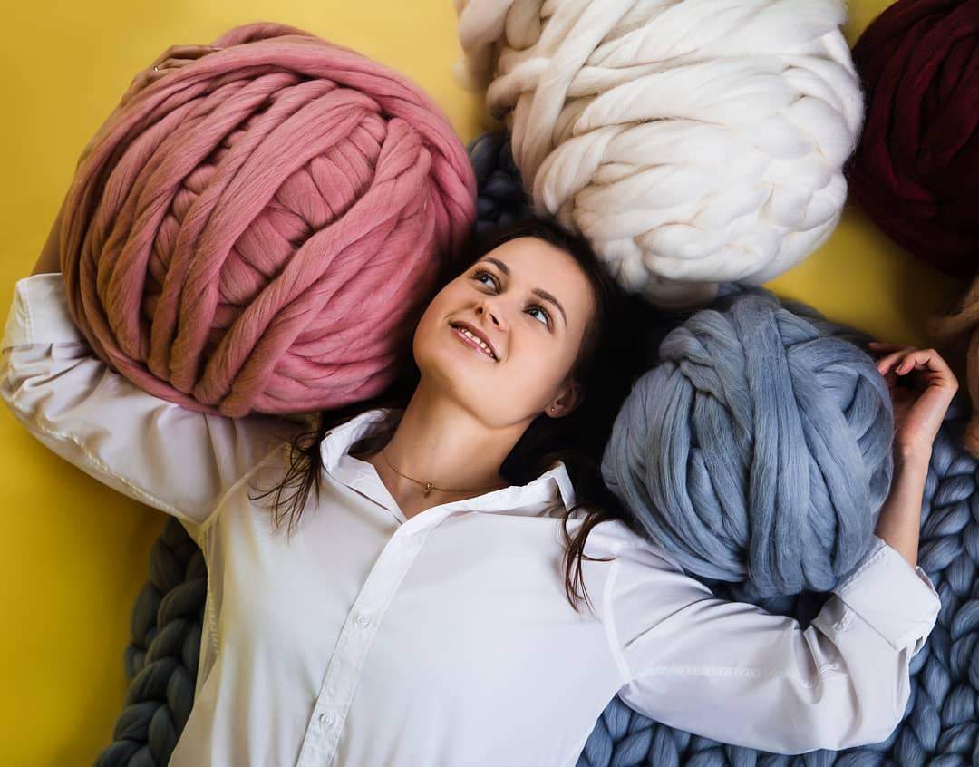 Merino Wool, Super Chunky Yarn - color from STERN - FuzzyRoom