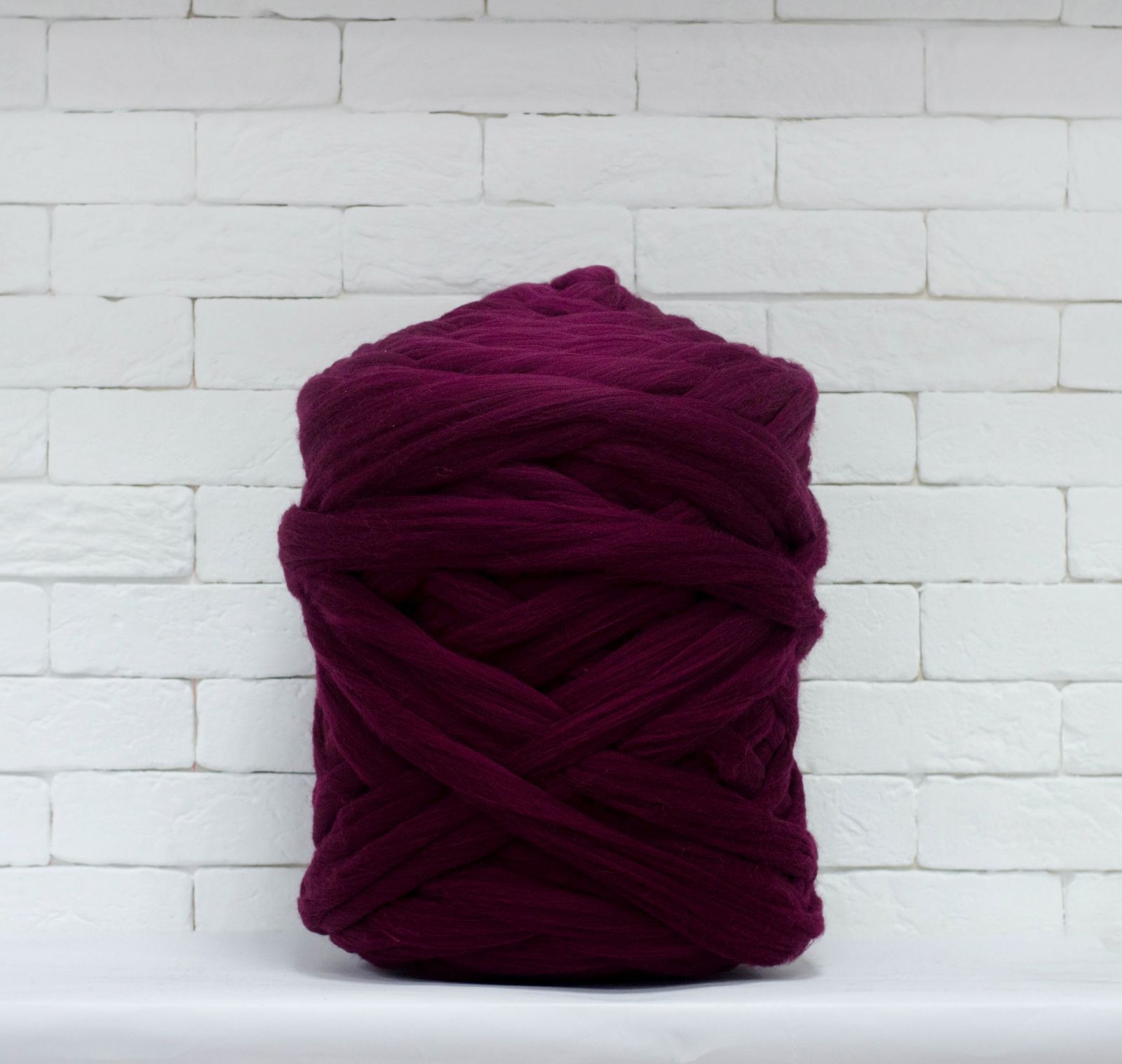 Merino Wool, Super Chunky Yarn - color from BORDEAUX - FuzzyRoom