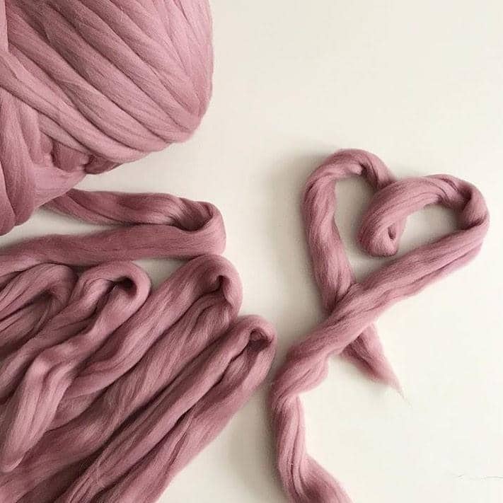 Merino Wool, Super Chunky Yarn - color from DARK GARNET - FuzzyRoom