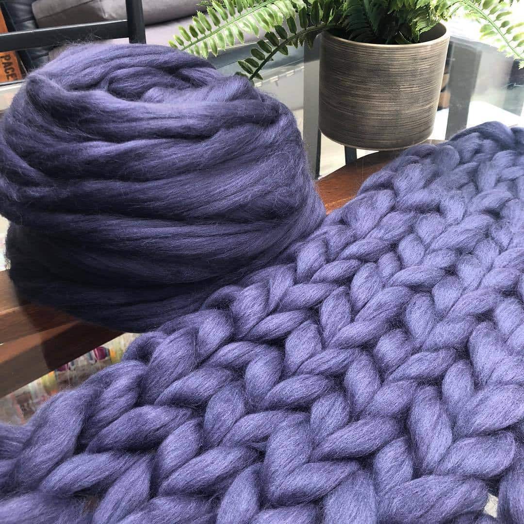 Merino Wool, Super Chunky Yarn - color from EMERALD - FuzzyRoom