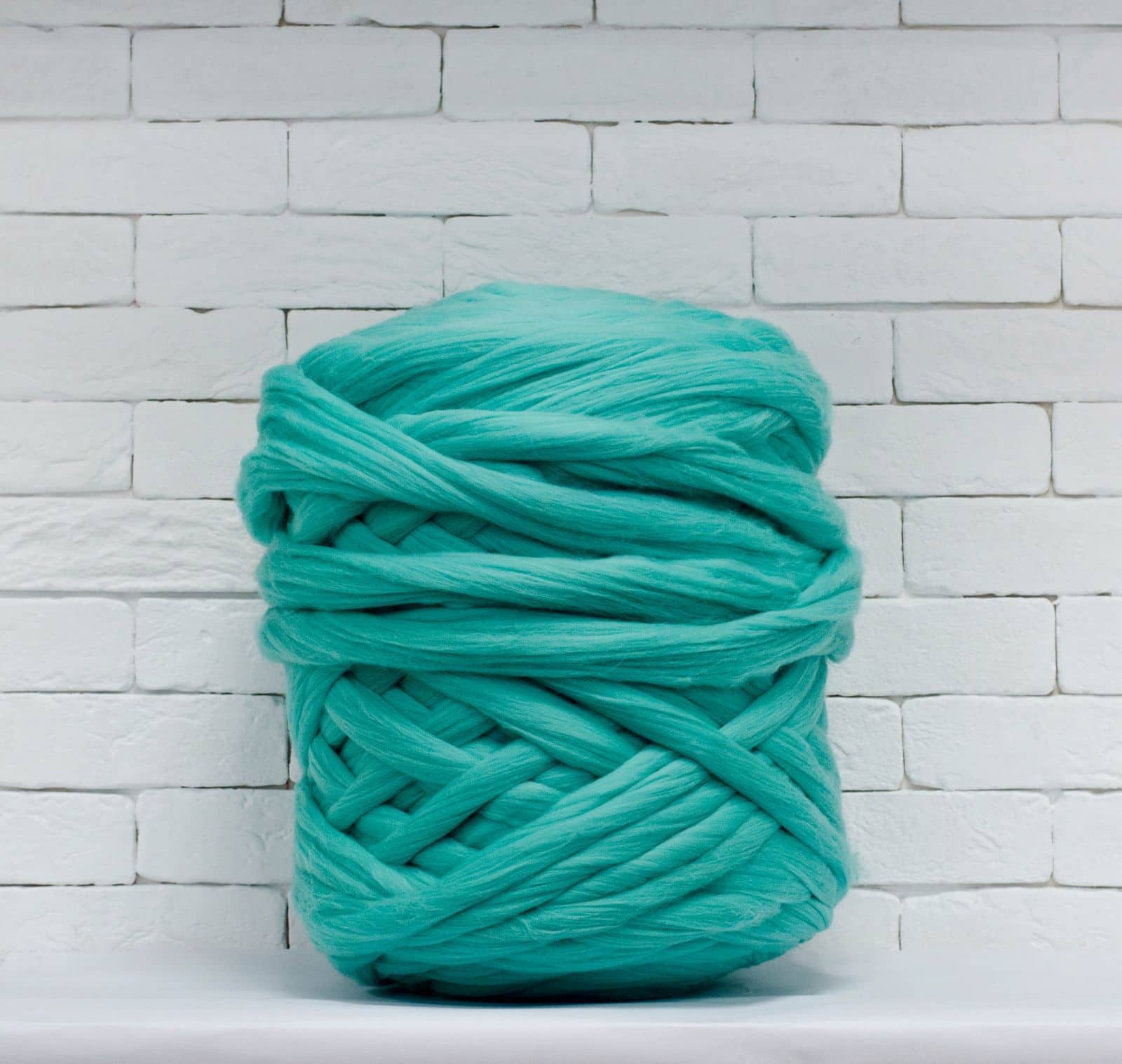 MERINO WOOL giant yarn, oversize yarn, extreme chunky wool, giant knit