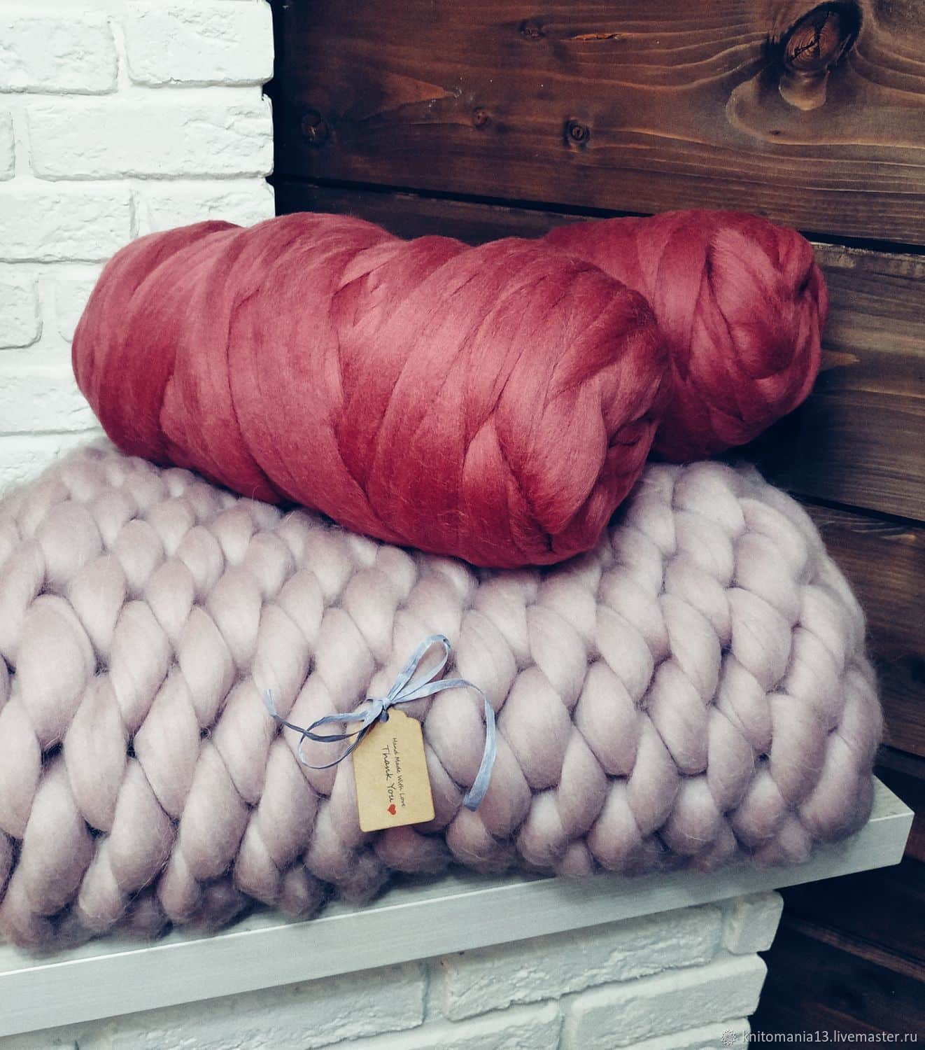 Merino Wool, Super Chunky Yarn - color from PEAR - FuzzyRoom