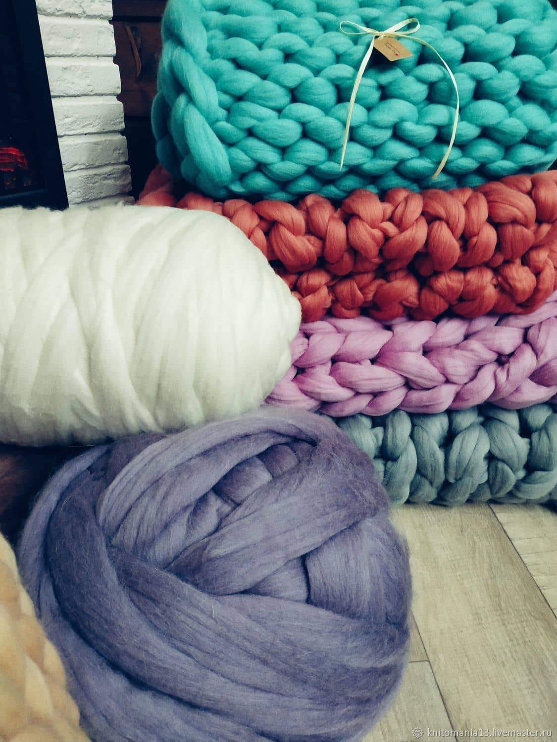 Merino Wool, Super Chunky Yarn - color from BLUE - FuzzyRoom