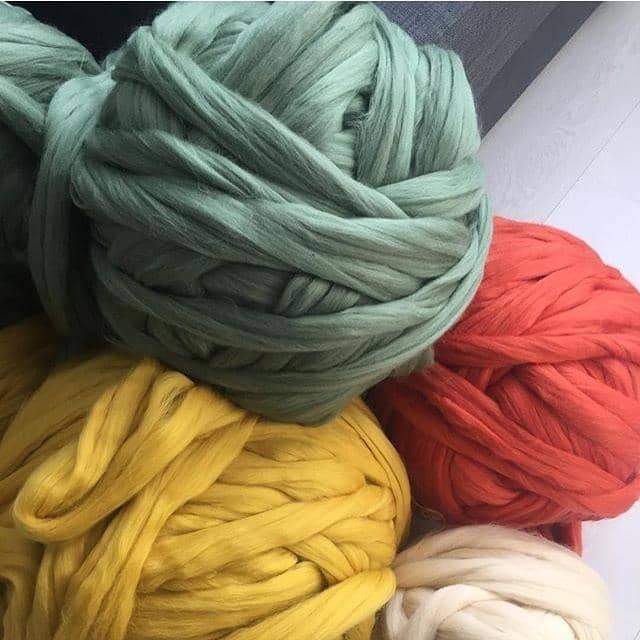 Merino Wool, Super Chunky Yarn - color from DUSTY CEDAR - FuzzyRoom