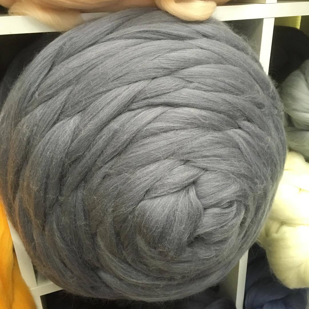 Merino Wool Super Chunky Yarn- Bulky Roving Yarn for Finger  Knitting,Crocheting Felting,Making Rugs Blanket and Crafts by FLORAKNIT  (Light Gray