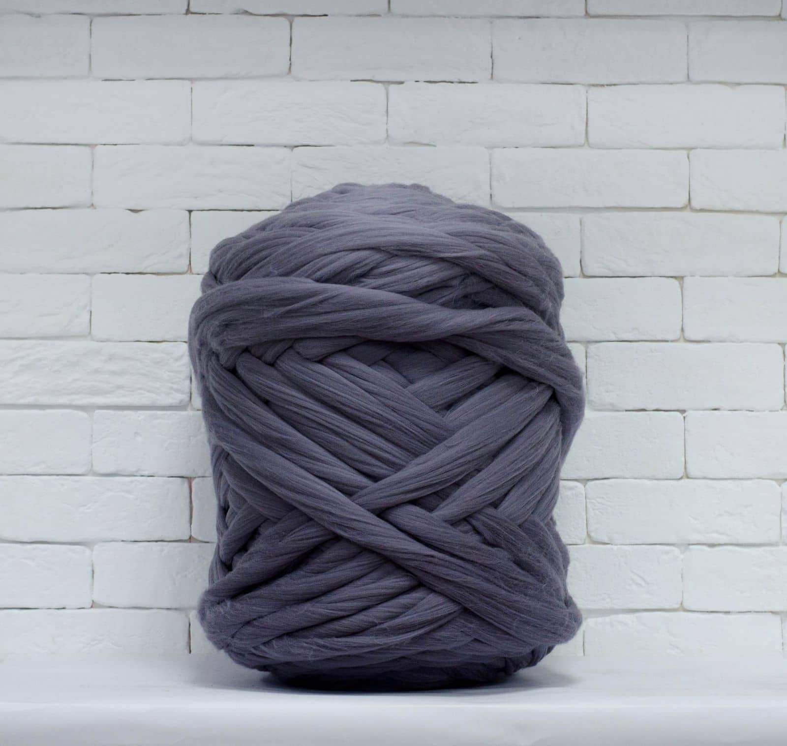 Chunky Yarn. Giant Knitting. Bulky Yarn. Chunky Merino Wool Knit Yarn. DIY Arm  Knitting Yarn. High Quality Merino Wool, Thick Yarn. DIY Gift 