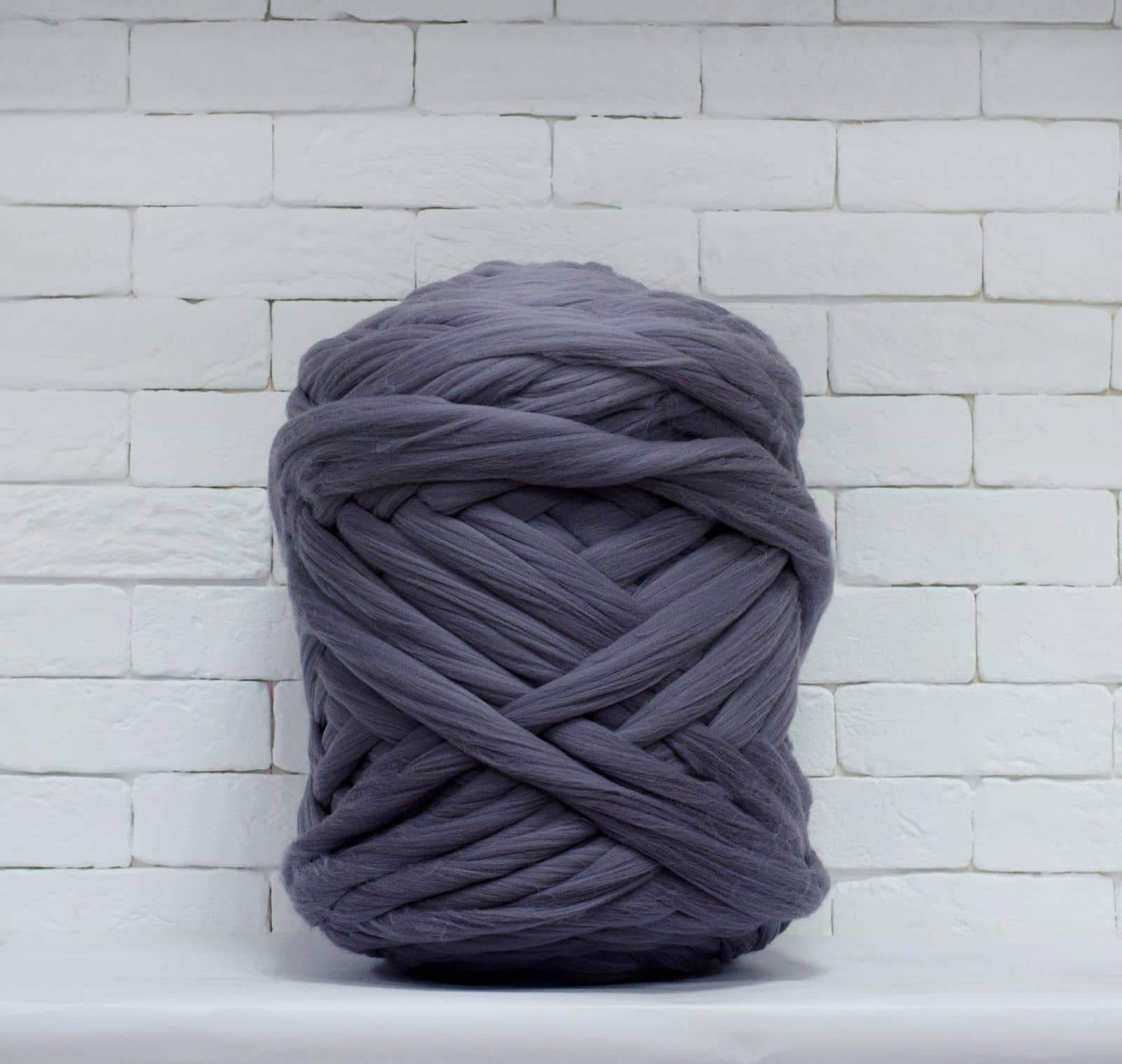 Merino Wool, Super Chunky Yarn - color from STEEL - FuzzyRoom